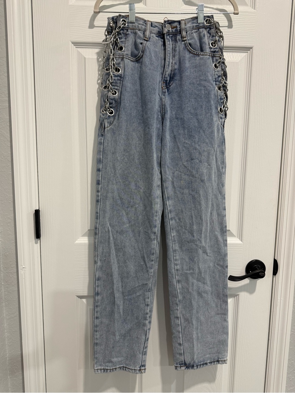 Light Blue Women's Lace-Up Side Chain Jeans